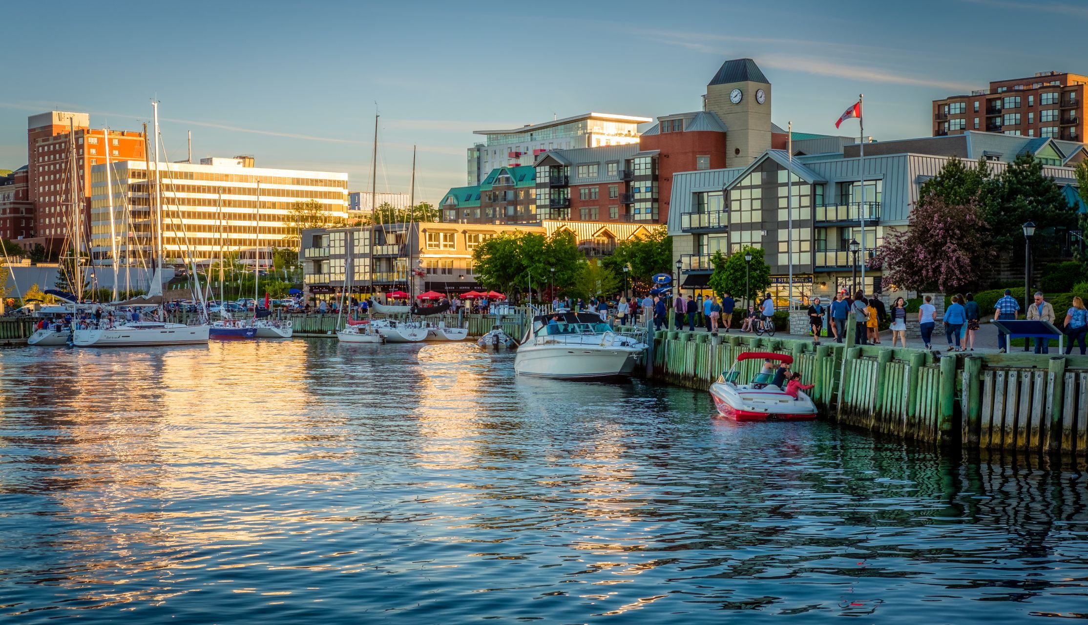 5 Reasons to Visit Halifax, Nova Scotia!