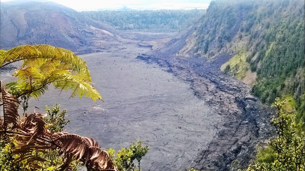 Hawaii Volcanoes National Park/Big Island - - The Hawaiian Bucket List